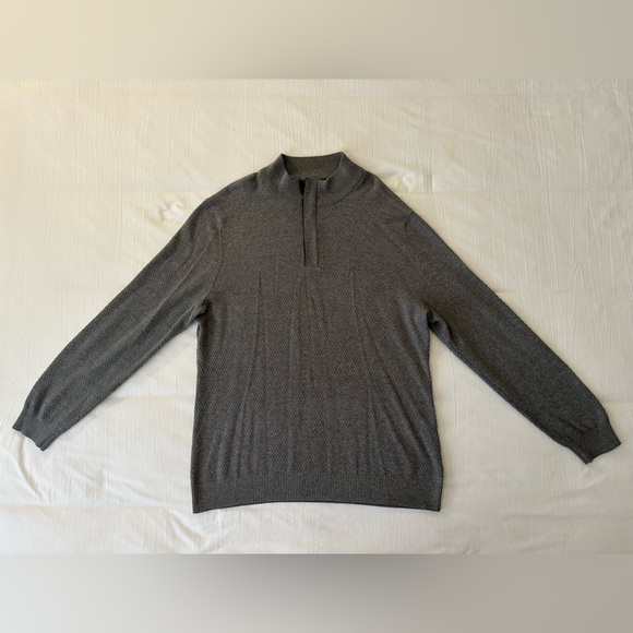 Tasso Elbo Gray Quarter Zip Casual Sweater - Picture 3 of 3